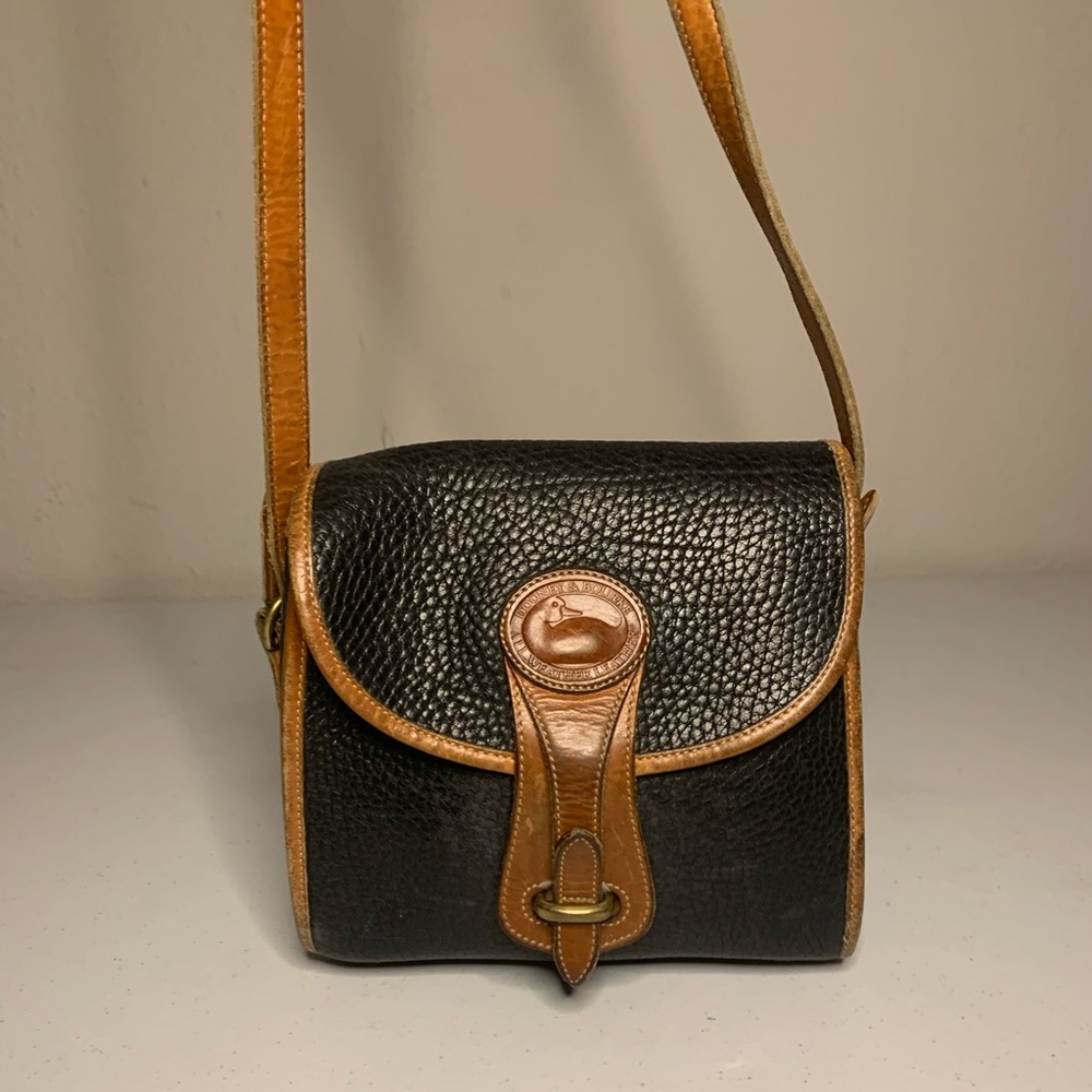 Vintage Black and Tan Dooney & Bourke Leather Bag